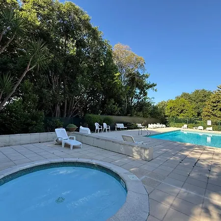Chemin Du Puy - For 2 People - Parking - Wifi -swimming Pool Apartment